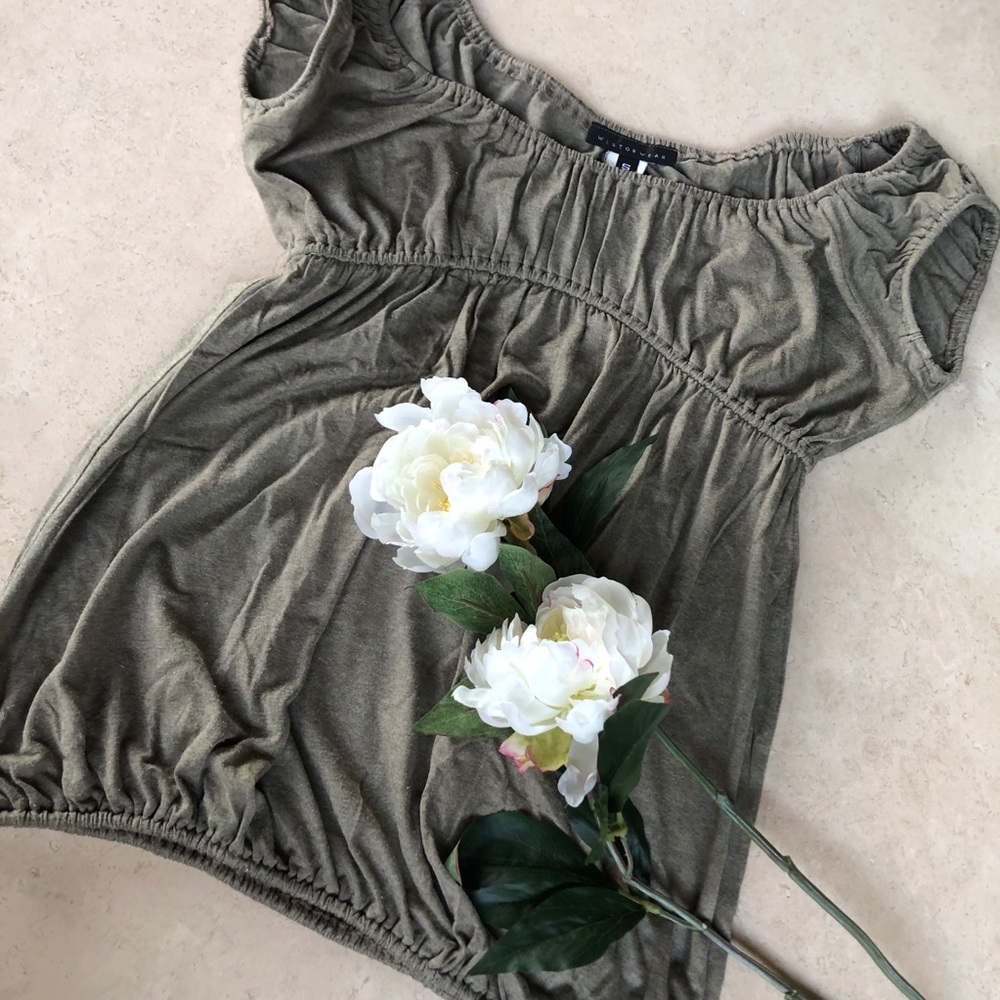 💥Make An Offer💥 Olive Anthropologie Westonwear Top